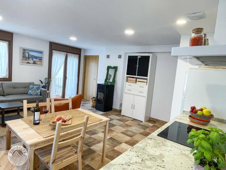Casa Zunbeltz De 3 Habitaciones En Plena Montana Lezáun Kültér fotó